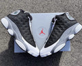 Caja de Tenis Jordan 13