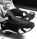 Caja de Tenis Jordan 14