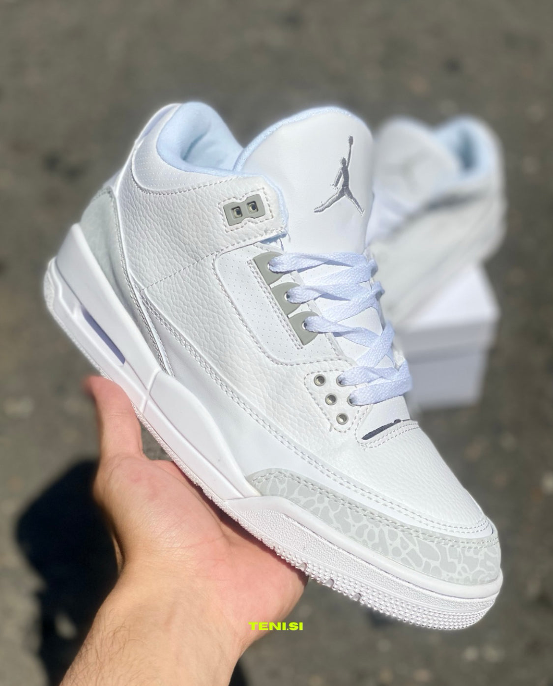 Caja de Tenis Jordan 3